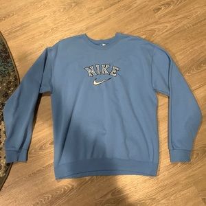 Men’s Medium Vintage Nike Crewneck